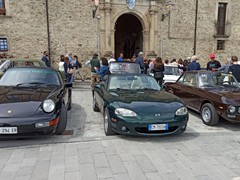 c3ccf336-51ad-412a-aaf4-b69ac805c8e2